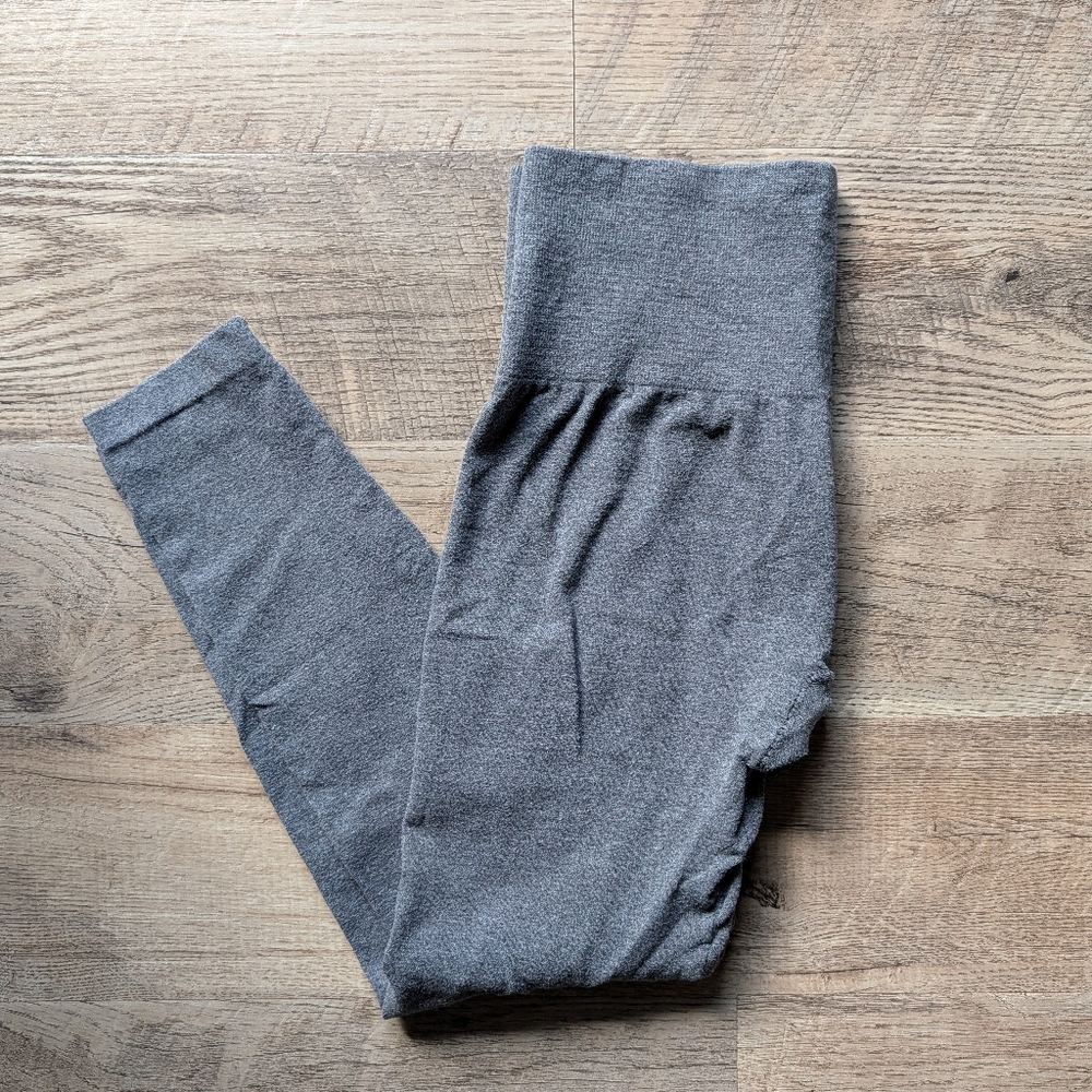 Gray Fleece Lined Women's Leggings